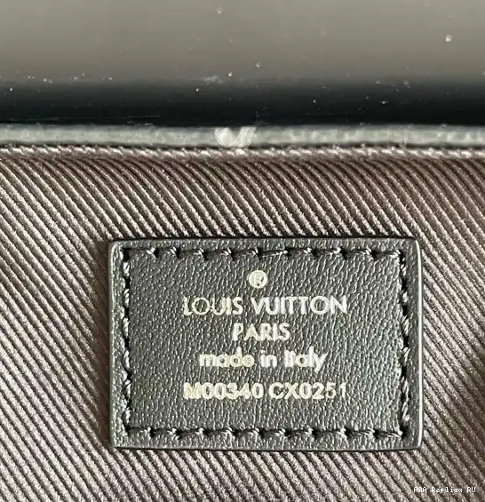 Aaa replica bags POUCH MINI LOUIS STEAMER VUITTON 0527